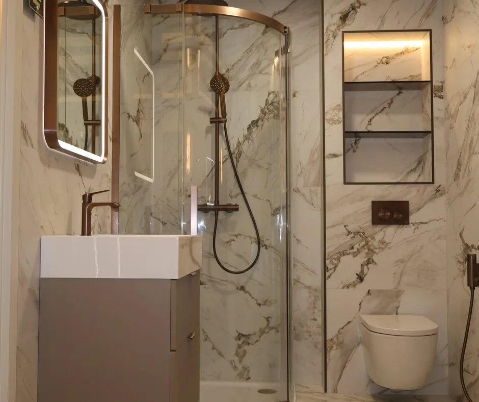 Marble Effect & Bronze Accents
